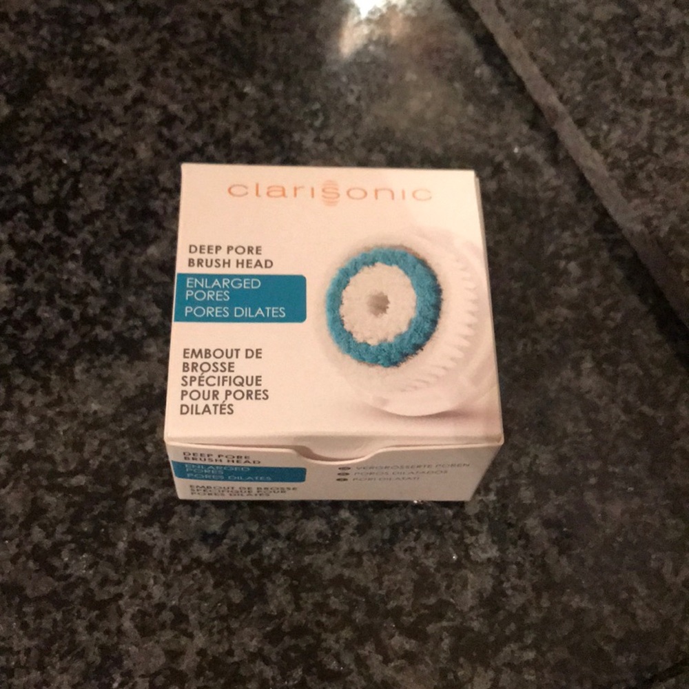 Clarisonic brush head